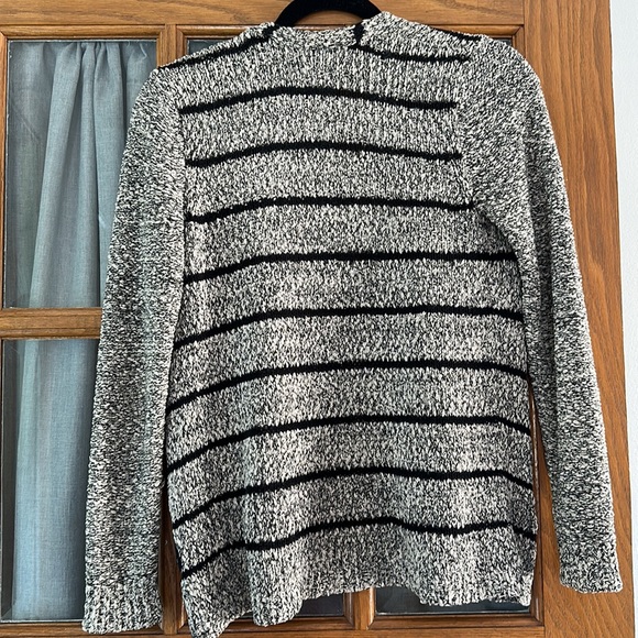 Lou & Grey xs open cardigan with moto zip pockets - Picture 6 of 6